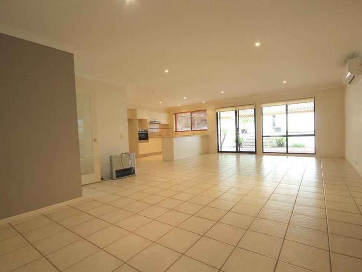23 Dean Pde, Lemon Tree Passage, Lemon Tree Passage - Thumbnail 5