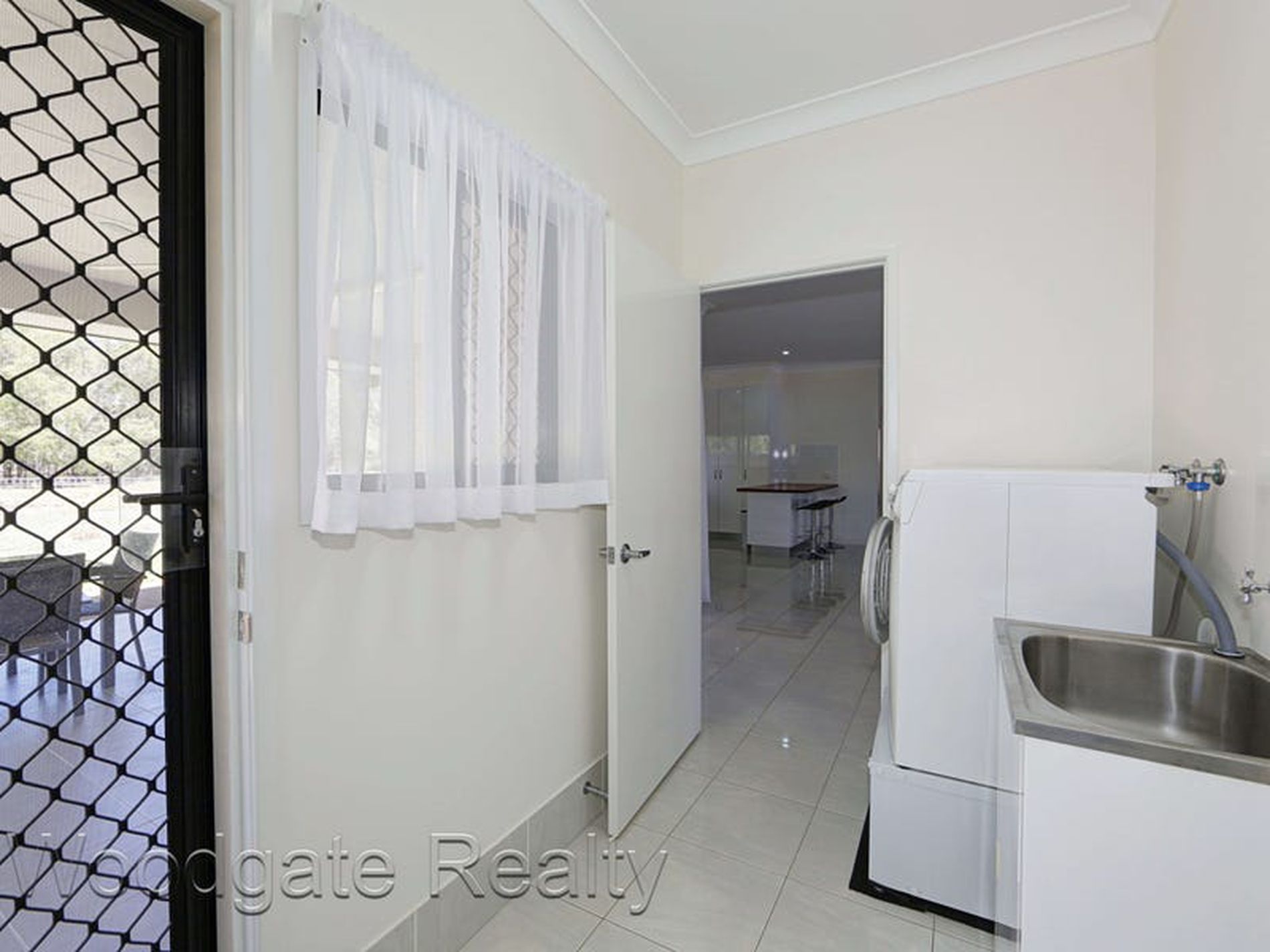 6 Driftwood Pl, Woodgate