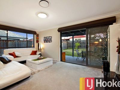 84 Lilydale Drive, Woodcroft