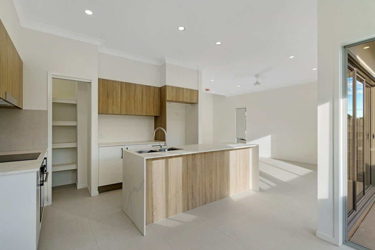 8 / 231 Government Road, Labrador