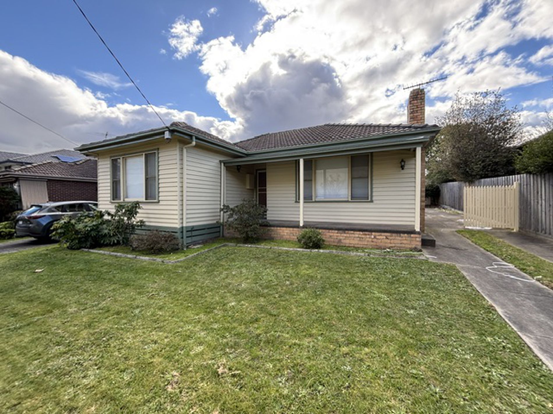 161 Somers Avenue, Macleod