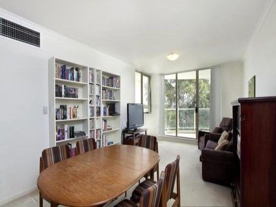 612 / 17-20 The Esplanade, Ashfield
