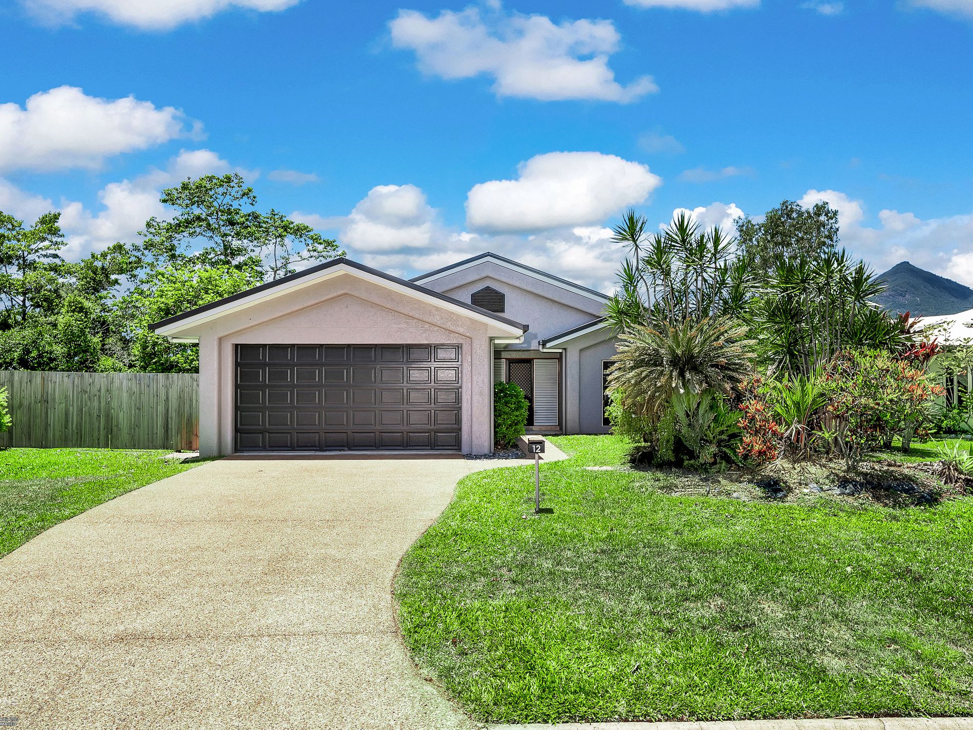 12 Warncke Close, Gordonvale