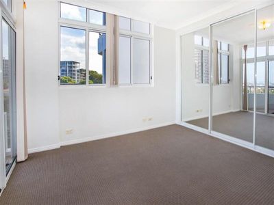 11 / 11-15 Corrimal Street, Wollongong