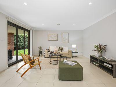 10 Nimbera Street, Harrison