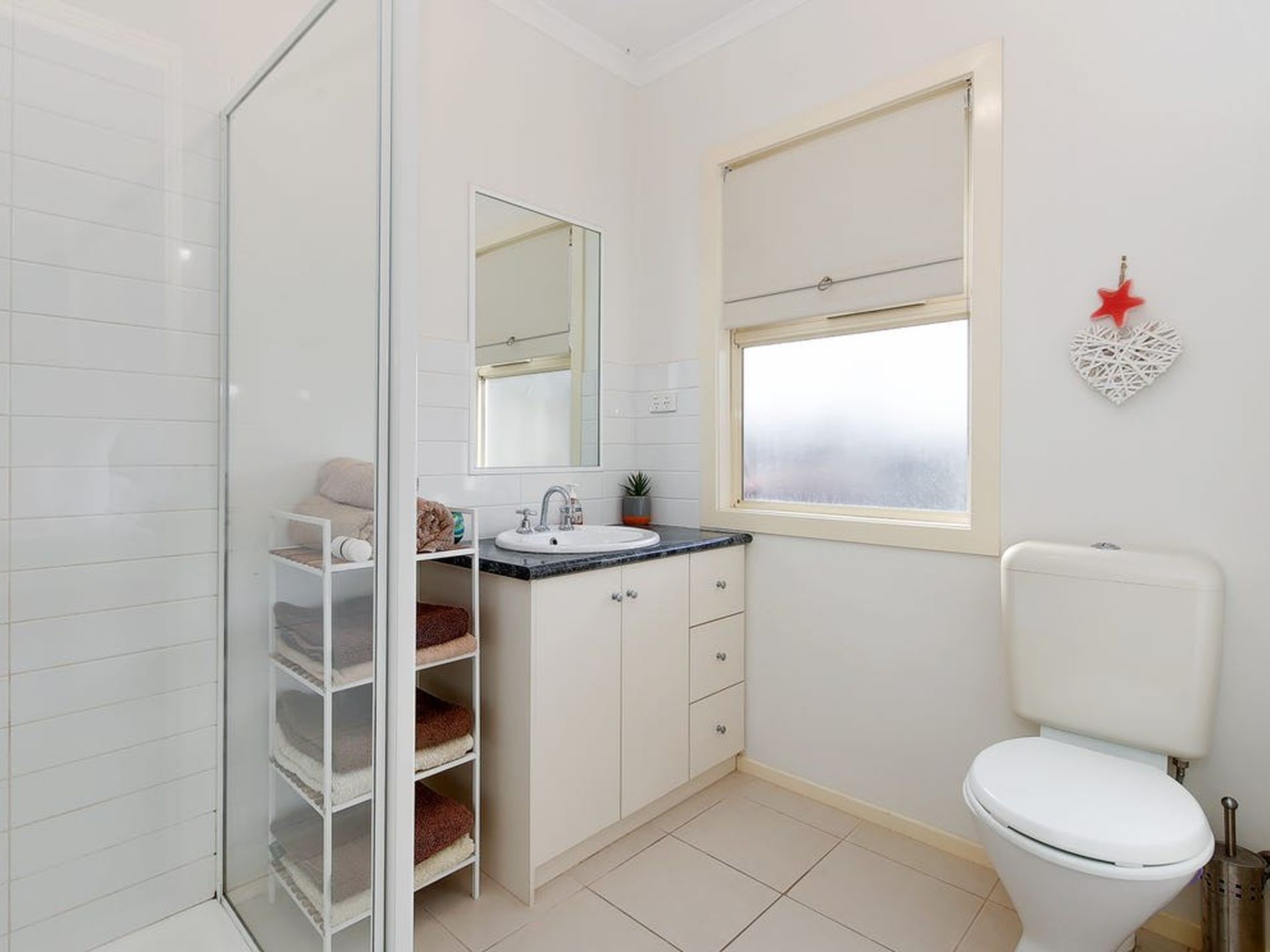 8 Sussex Court , Tarneit