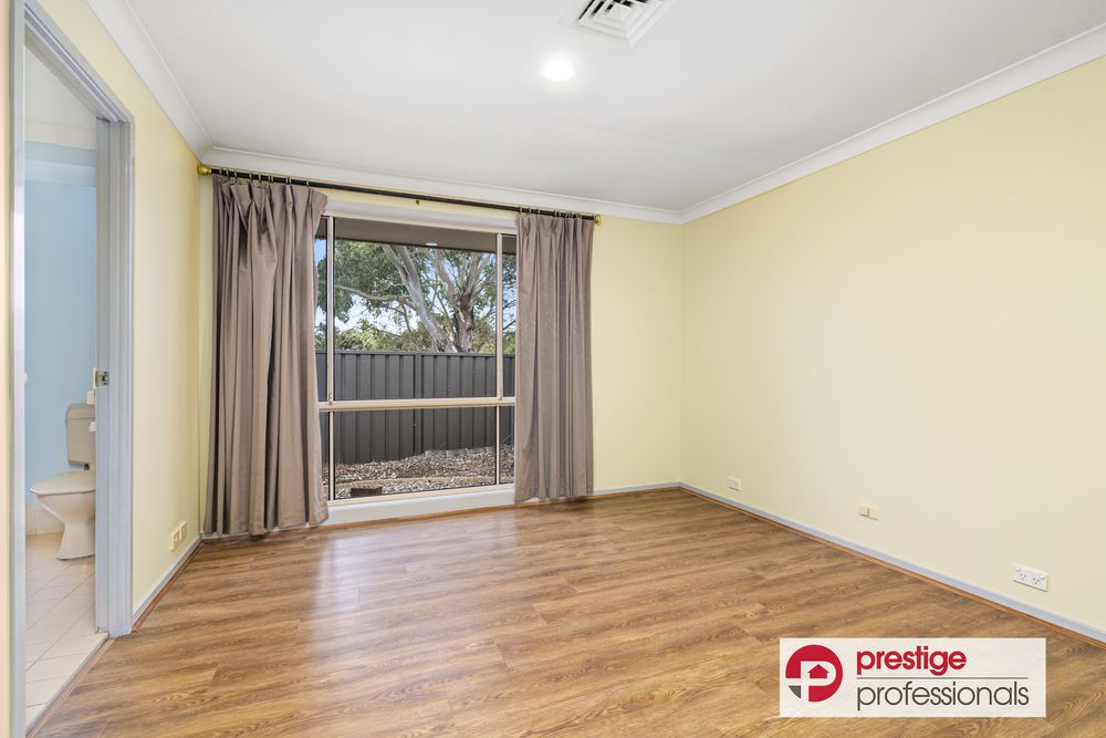 18 Cassinia Court, Wattle Grove