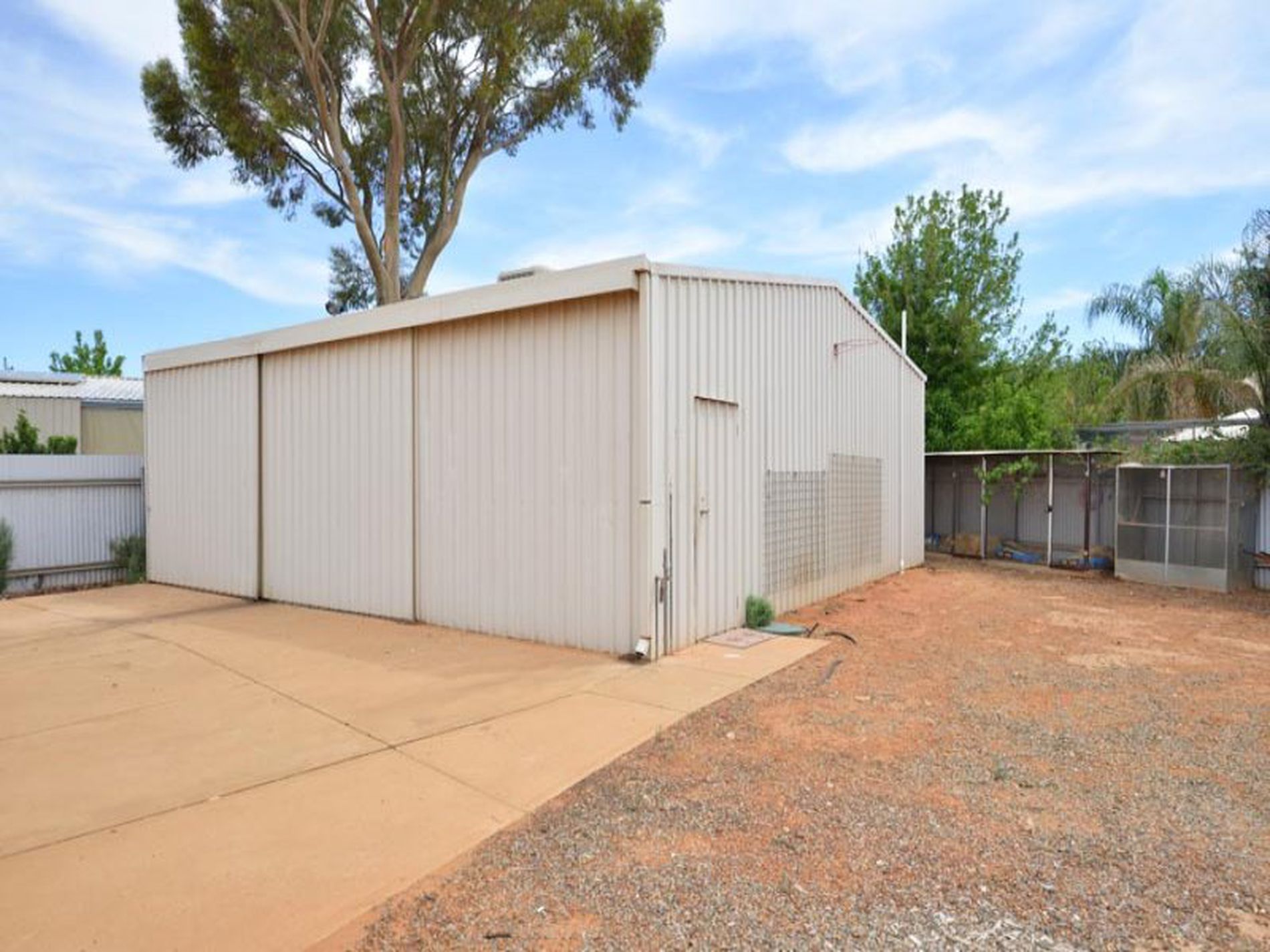 3 Emery Close, Broadwood