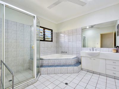 5 Cordia Court , Rosebery
