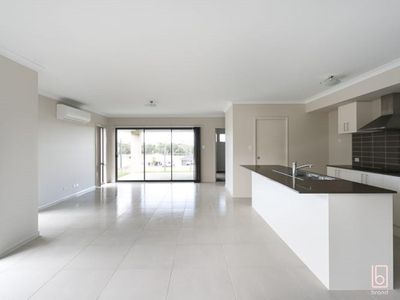 5 Mogo Close, Blue Haven