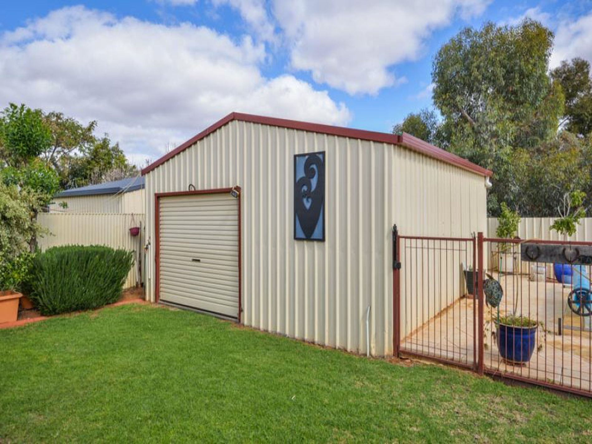 15 Vitali Crescent, Somerville