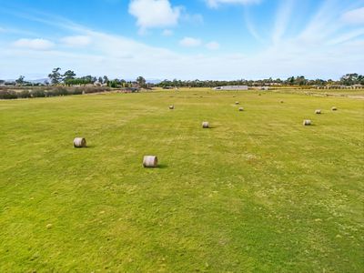 26 Wilmores Lane, Longford