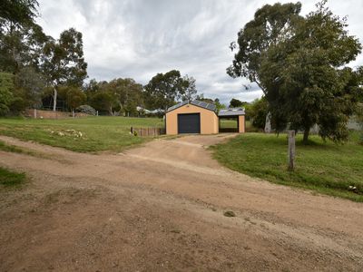 14 HODGE STREET, Beechworth