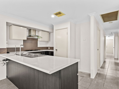 65 Panozza Circle, Maddington