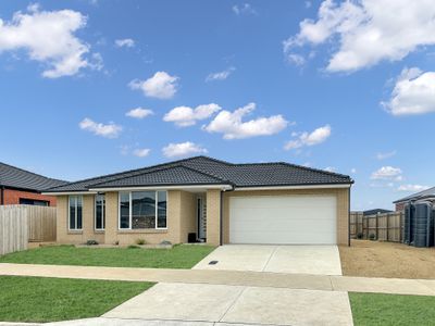8 Sommerville Boulevard, Warrnambool
