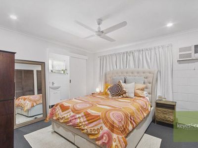 9 Allamanda Crescent, Annandale