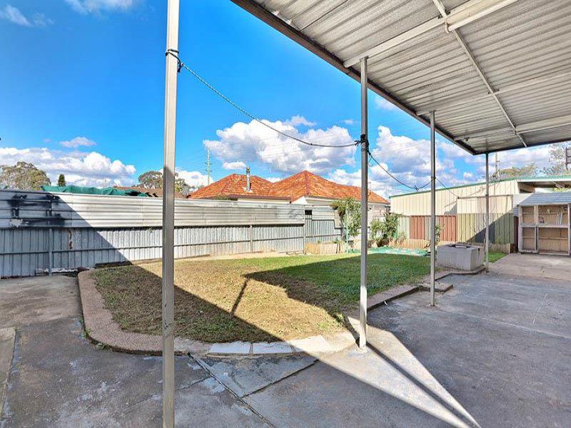 64 Webster Avenue, Lurnea