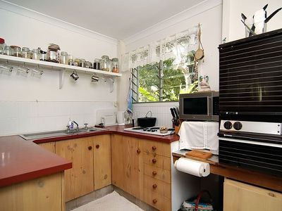 5 Pines Ave, Cooroibah