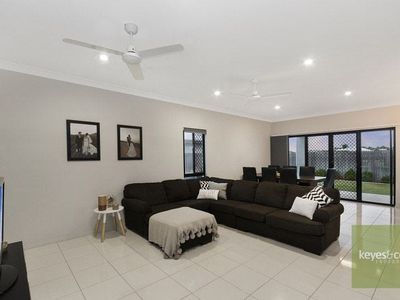 12 Fremont Street, Mount Low