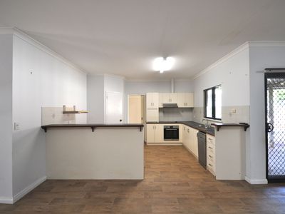 1 Dove Close, South Hedland