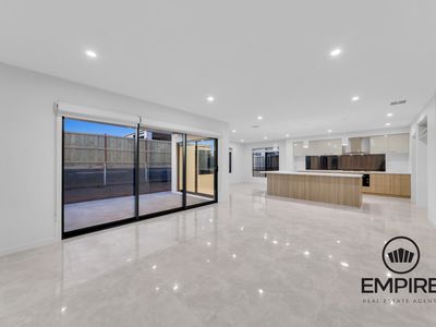 139 Yeungroon Boulevard, Clyde North