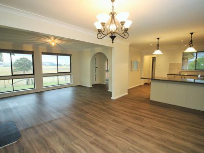 67 Pitlochry Road, Neville