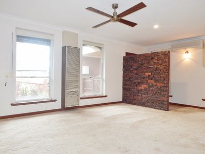 2B Arundale Crescent, Wembley Downs