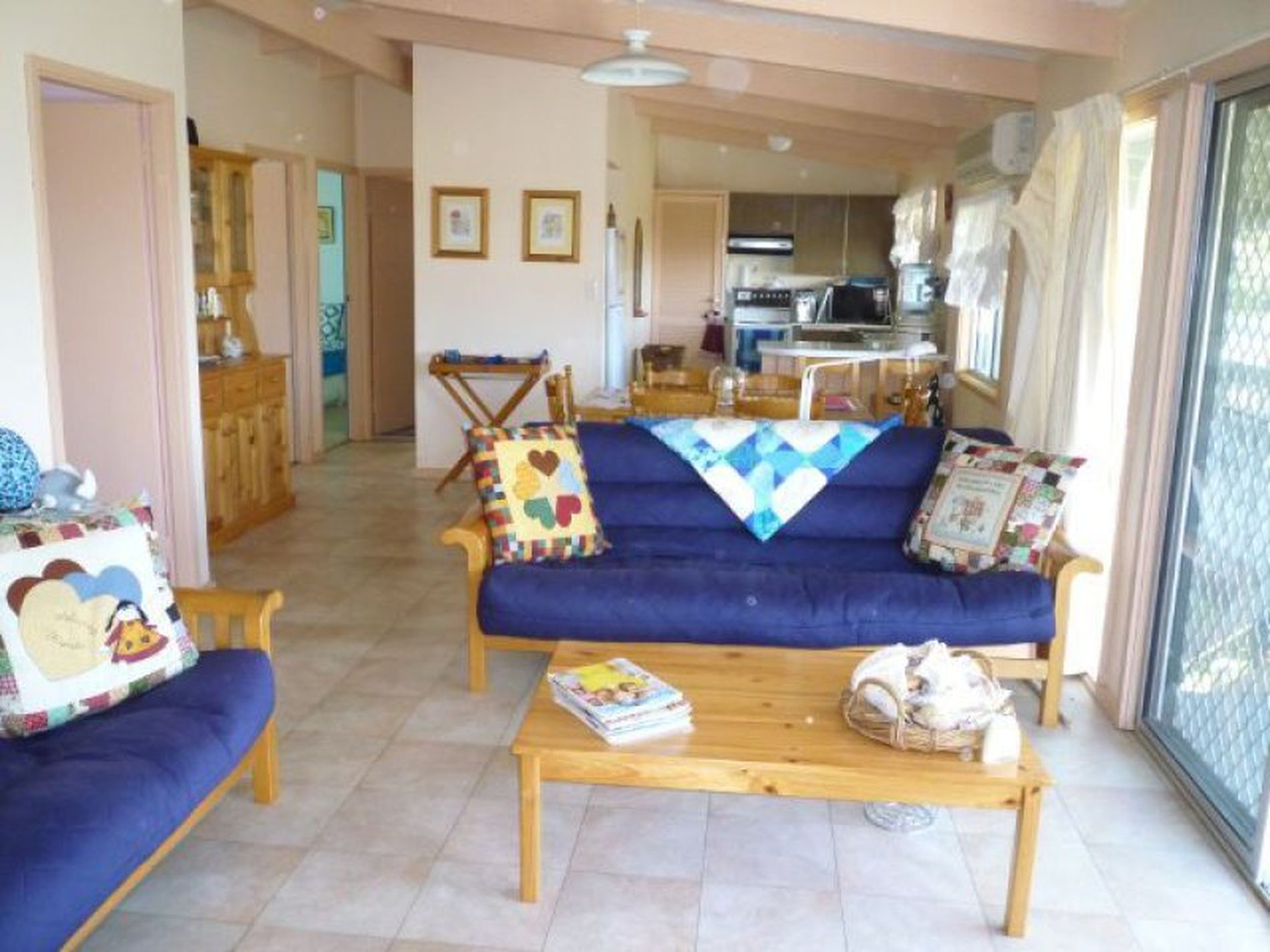 37 Seaview Street, Mollymook