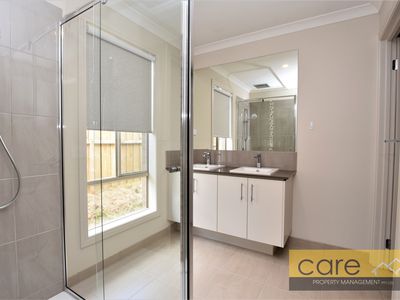 84 COCHIN DRIVE, Clyde North