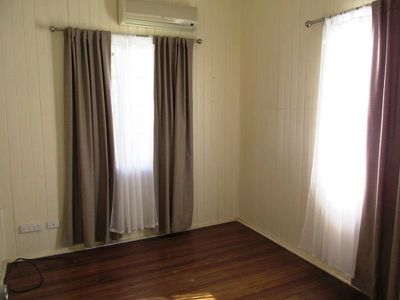 177 Kingfisher Street, Longreach