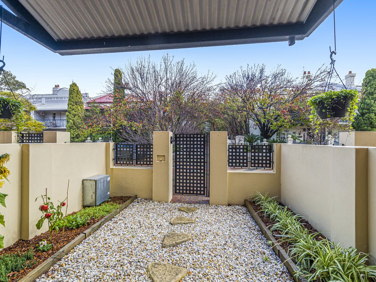 10 Little Shenton Lane, Northbridge