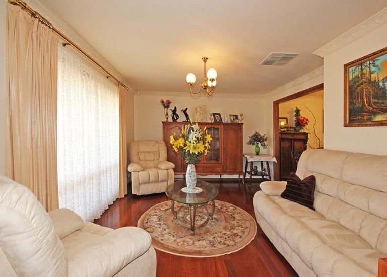 11 Jupiter Street, Hallett Cove