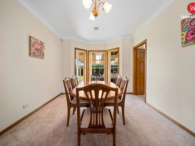 17 Shoreham Crescent, Chipping Norton