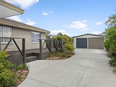 11 Thorness Street, Avondale