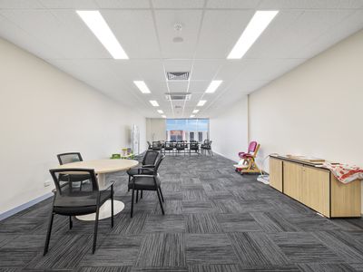 10 / 19 Radnor Drive, Deer Park