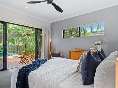 3  Eleanor Close, Mooroobool