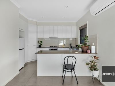 35 / 8 The Crossing, Caroline Springs