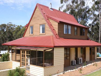 711 Leslie Road, Leslie Vale