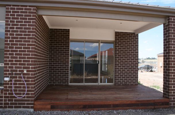27 Glenbrae Ave, Craigieburn