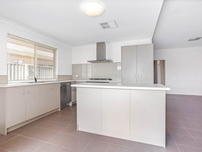 4 Truman Promenade, Byford