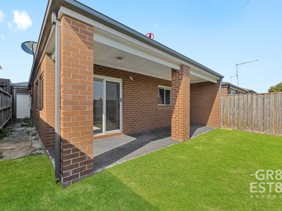 40 Troups Creek Promenade, Narre Warren