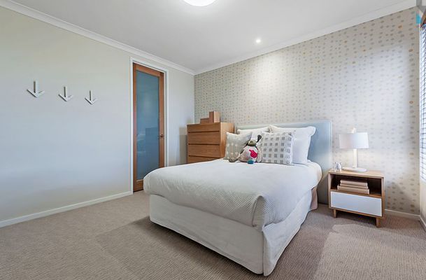 15 Greenvale Gardens Boulevard, Greenvale