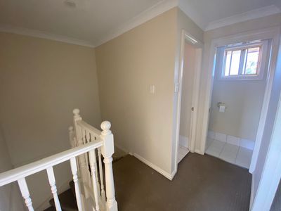 2 / 2 Roberts Road, Casula