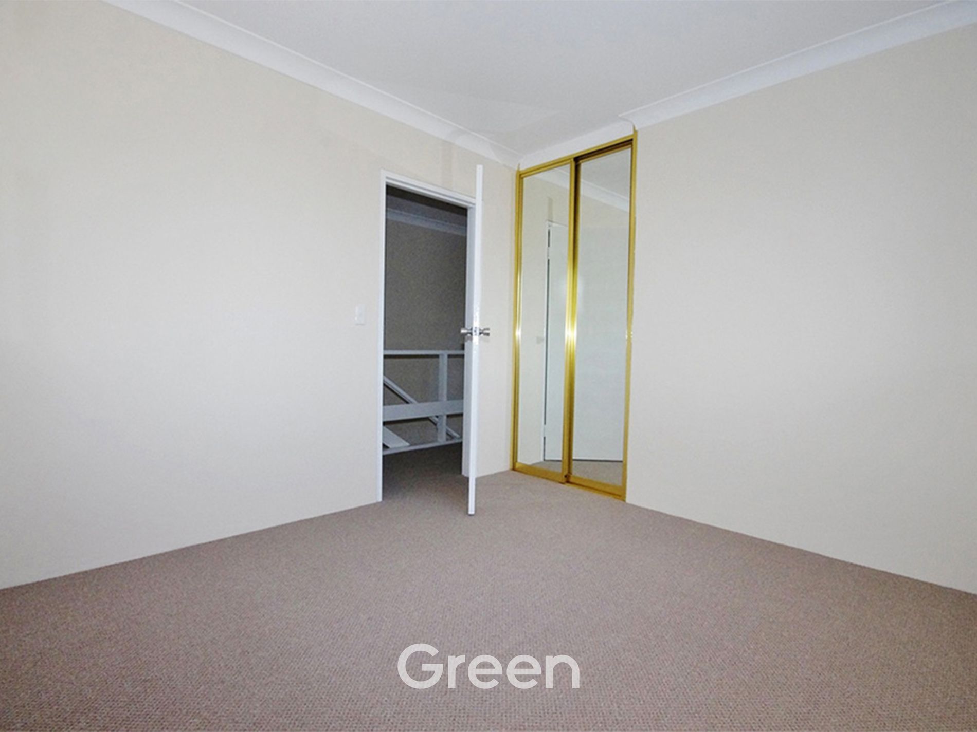 1 / 12 First Avenue, Eastwood