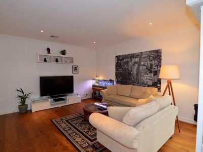 16 / 7 Toolondo Close, Caroline Springs