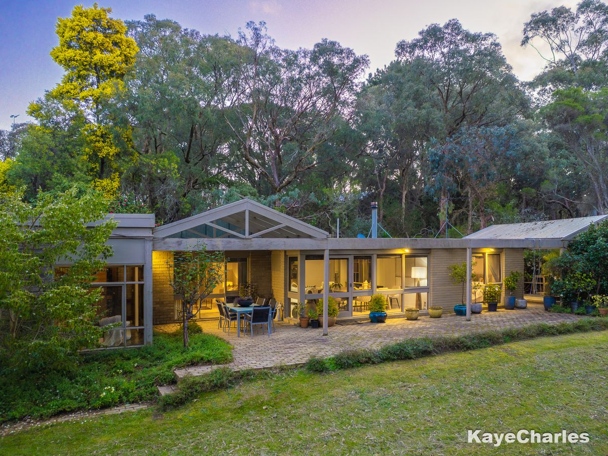 32 Burton Road, Beaconsfield Upper