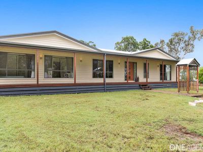 12 Oakes Drive, Burrum Heads