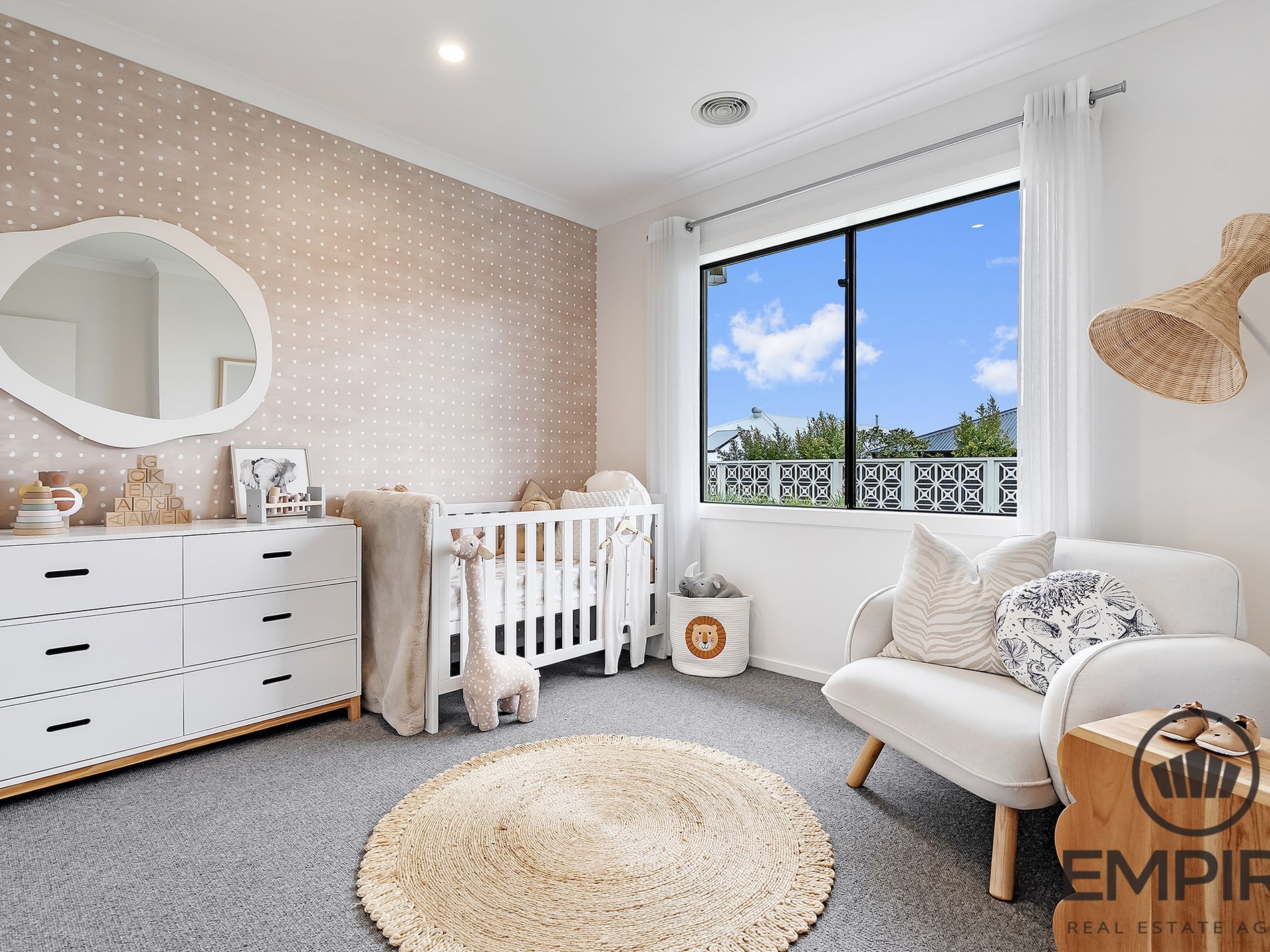 45 Centenary Boulevard, Officer South