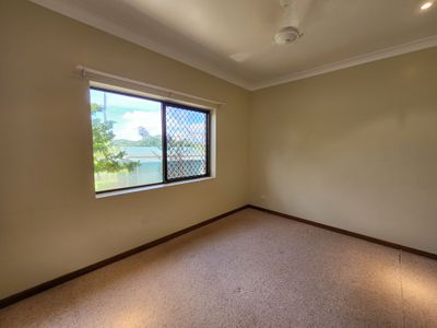 14 Hillview Circuit, Atherton