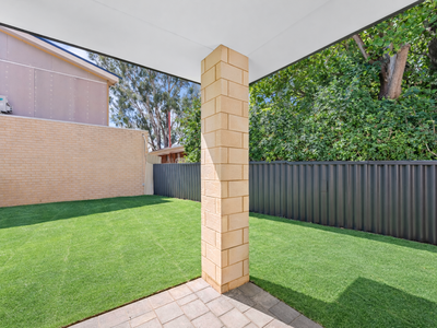 2 Lowan Street, Thornlie